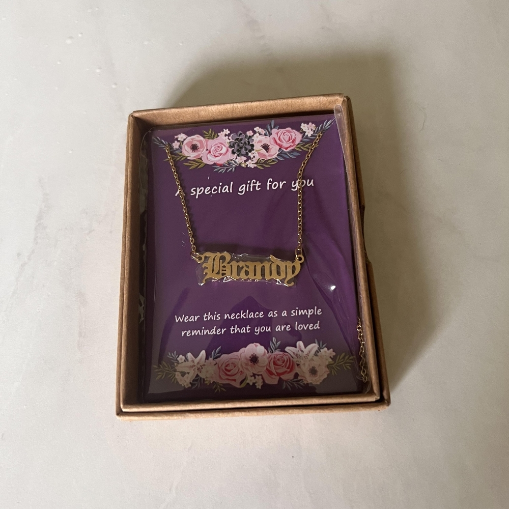 Joycuff Old English Name Necklace - Brandy